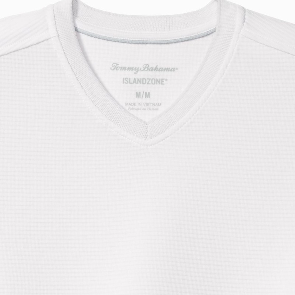 Tommy Bahama Men's Coastal Crest IslandZone White V-Neck Shirt NWT - Picture 2 of 6